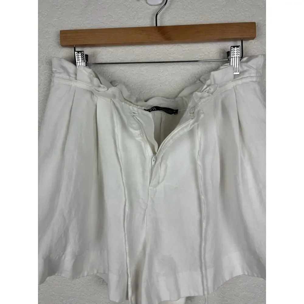 Zara Linen Cotton Women’s Shorts Size‎ Large White Breathable Summer Minimalist